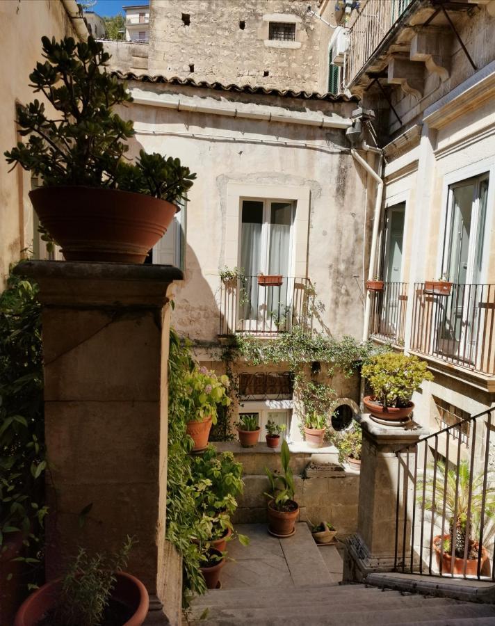 Palazzo Il Cavaliere B&B De Charme Modica Dış mekan fotoğraf