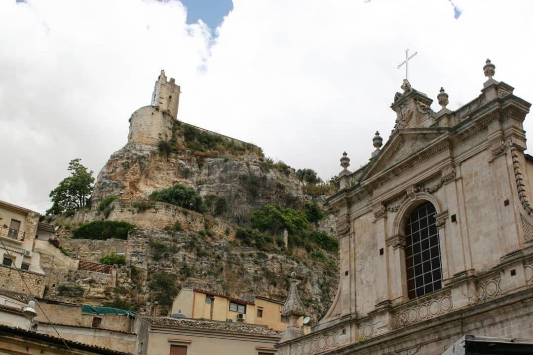 Palazzo Il Cavaliere B&B De Charme Modica Dış mekan fotoğraf