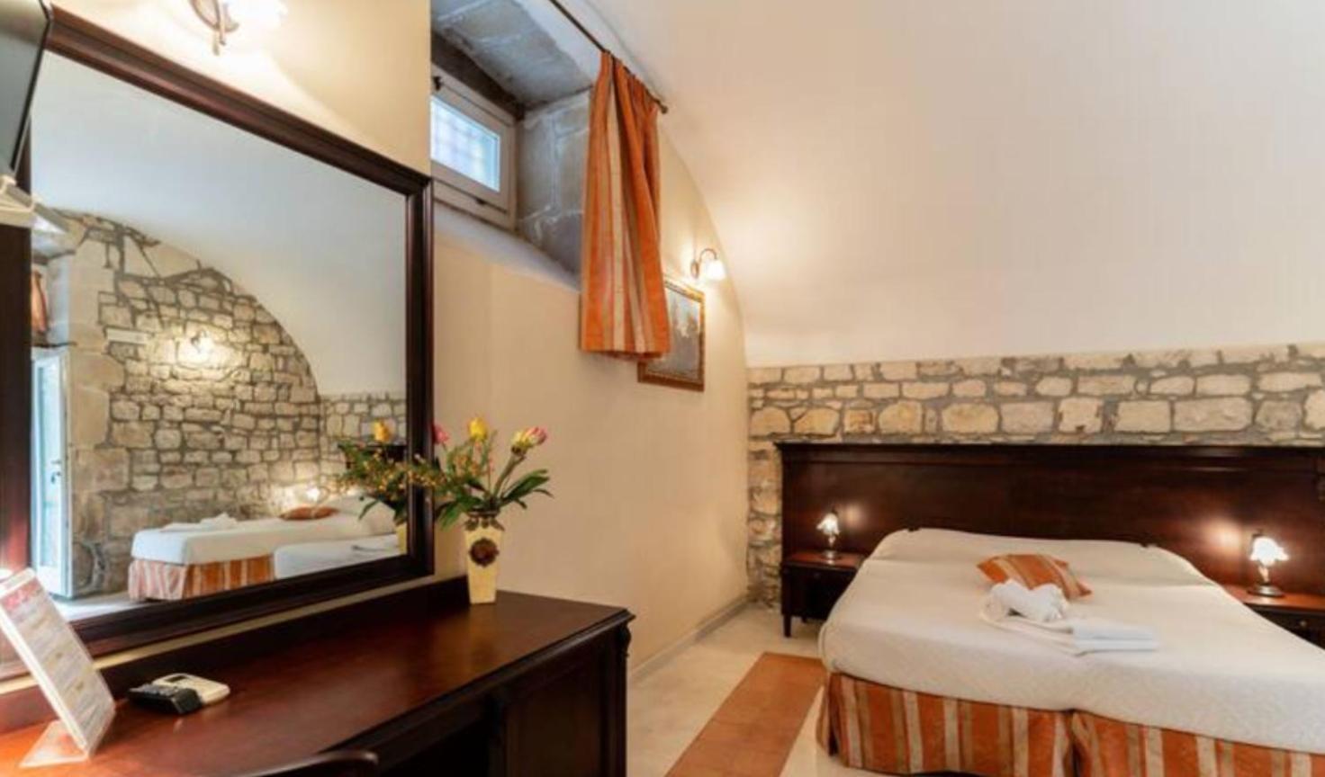 Palazzo Il Cavaliere B&B De Charme Modica Dış mekan fotoğraf