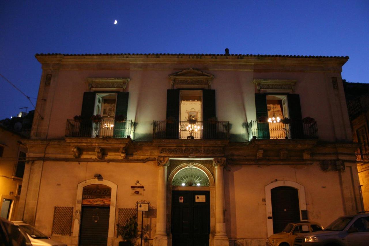 Palazzo Il Cavaliere B&B De Charme Modica Dış mekan fotoğraf